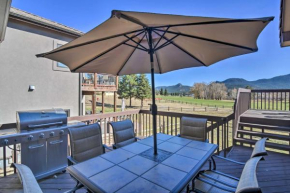 Family-Friendly Home with Hot Tub 1 Mi to Dtwn